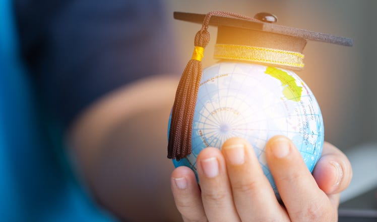 Kyoto International School - University Counseling Programme prepares students for the future.